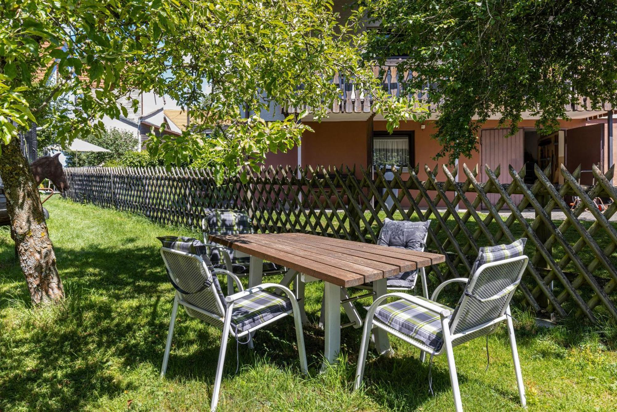 Alb Rose Ferienwohnung Sonnenbühl Exteriör bild